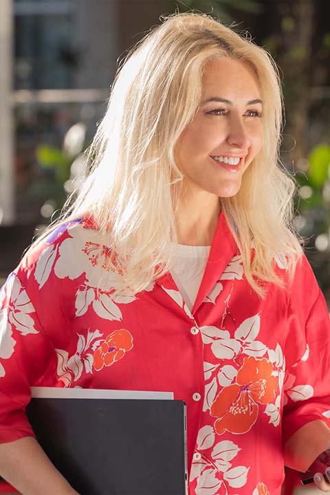 Dr. Özge Aydın